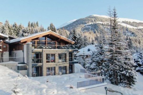 Chalet der Legenden - 16 personen