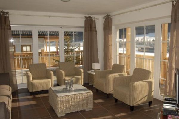 Chalet Schneeweiss - 8 personen
