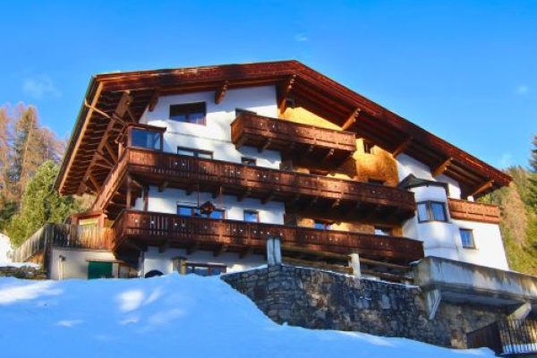 Chalet Christoph inclusief catering - 14-15 personen