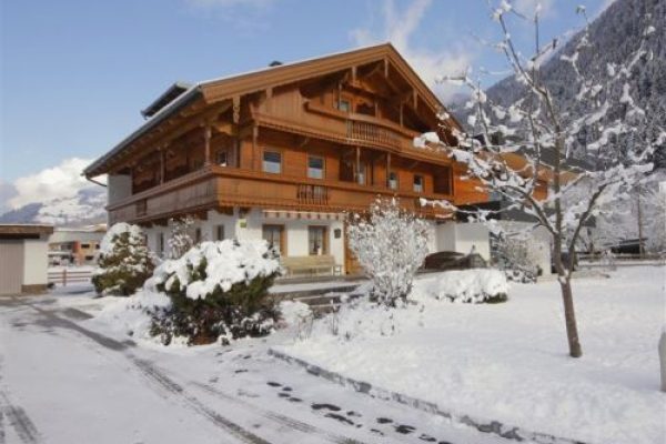 Chalet-appartement Hollenzen - 11 personen