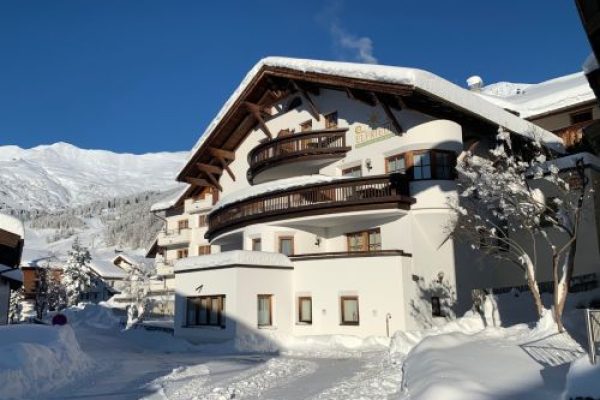 Chalet Elfriede inclusief catering - 50-58 personen