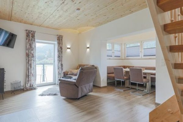 Chalet-appartement Jud Combinatie van drie appartementen - 8-16 personen
