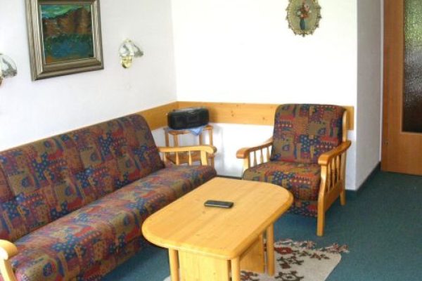 Appartement Am Dorfplatz Nummer 6 - 4 personen