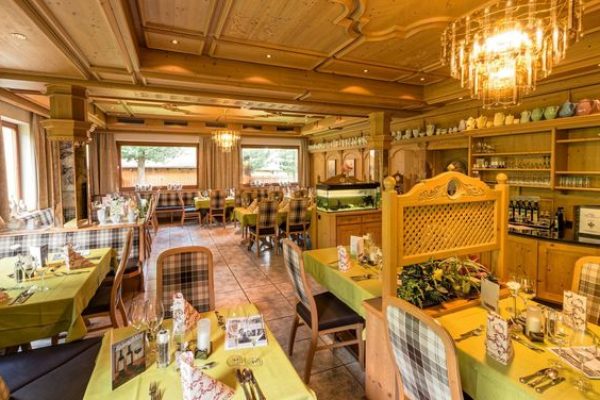 Hotel Alpenhof